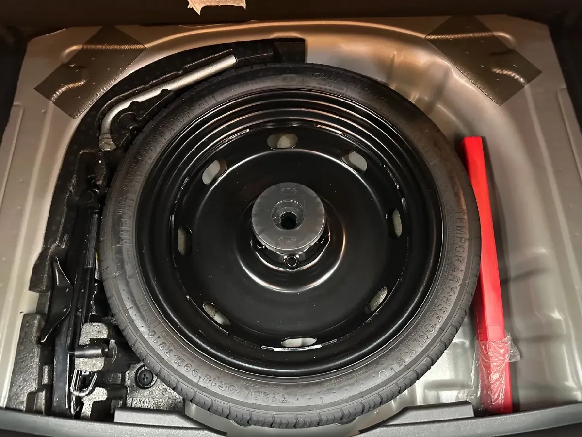 2022 Skoda Karoq 1.4T 150HP L4 7DCT,autocango,china used car exporter,china ev exporter,chinese used car exporter,chinese used ev exporter