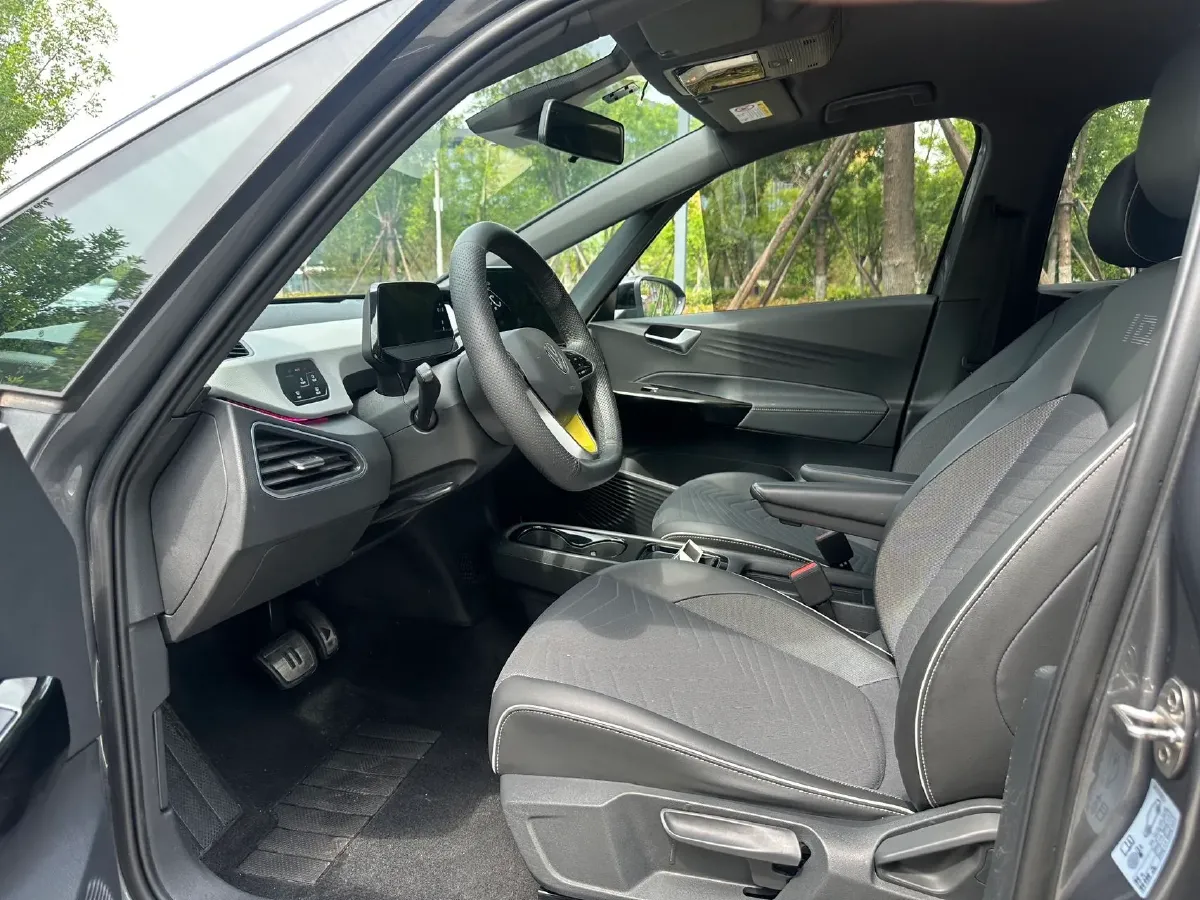 2023 Volkswagen ID.3 BEV 52.8KWH,autocango,china used car exporter,china ev exporter,chinese used car exporter,chinese used ev exporter