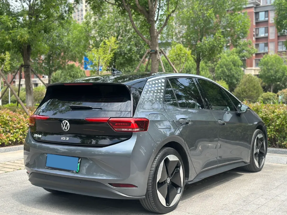 2023 Volkswagen ID.3 BEV 52.8KWH,autocango,china used car exporter,china ev exporter,chinese used car exporter,chinese used ev exporter