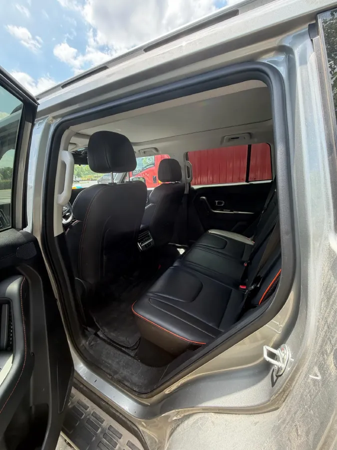 2025 MAXUS XinTu V70 2.0T 150HP L4 9AT,autocango,china used car exporter,china ev exporter,chinese used car exporter,chinese used ev exporter