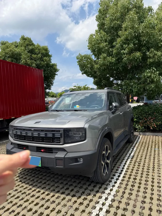 2025 MAXUS XinTu V70 2.0T 150HP L4 9AT,autocango,china used car exporter,china ev exporter,chinese used car exporter,chinese used ev exporter
