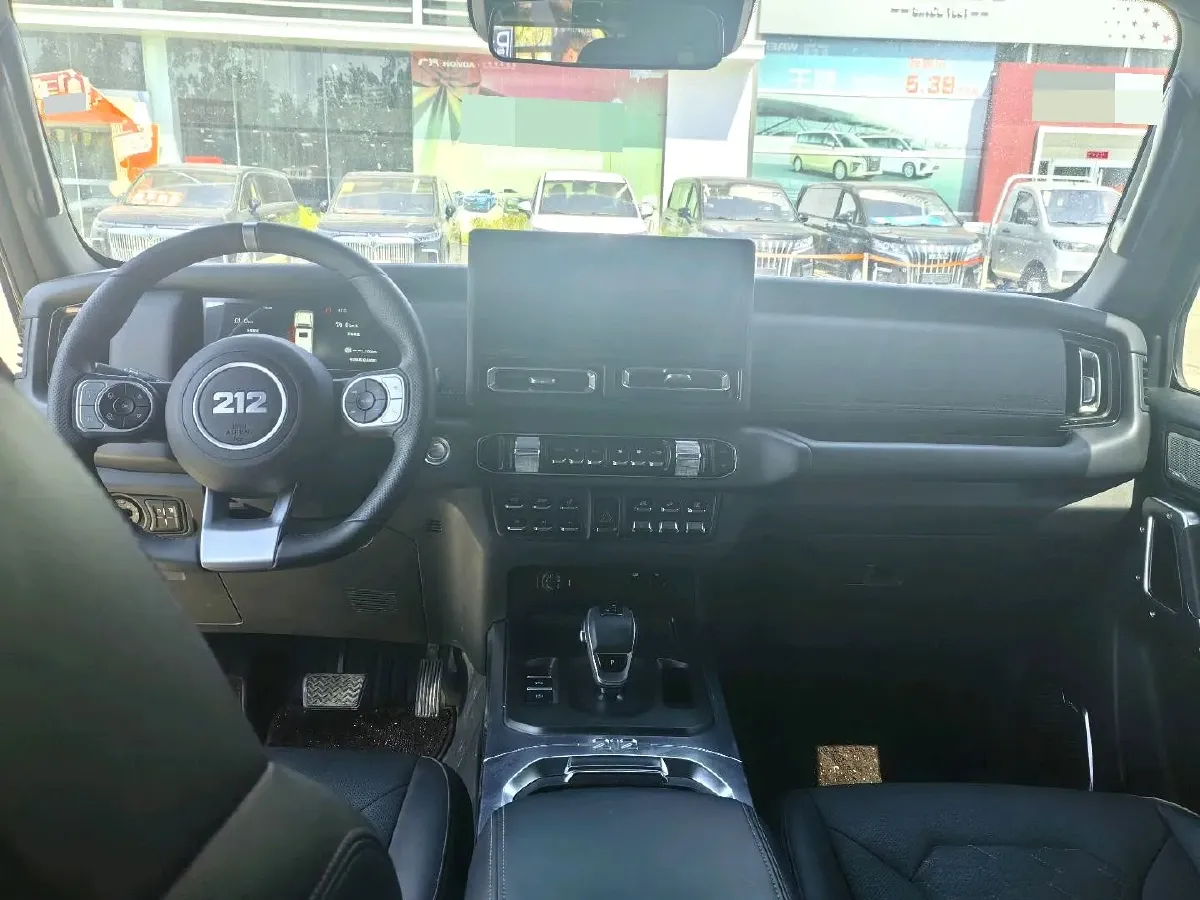 2025 212 212 T01 2.0T 252HP L4 8AT,autocango,china used car exporter,china ev exporter,chinese used car exporter,chinese used ev exporter