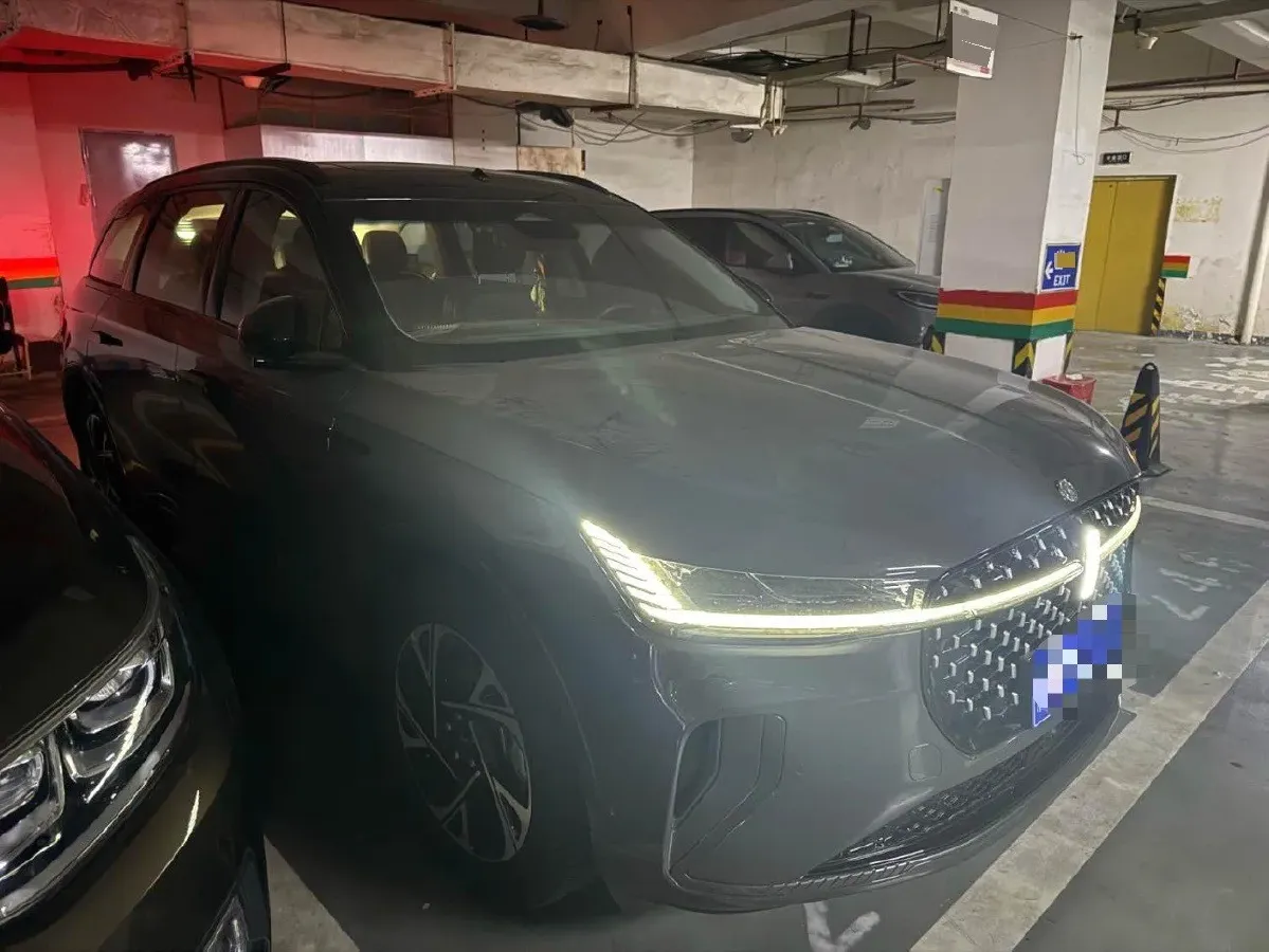 2025 Lincoln Nautilus 2.0T 282HP L4 E-CVT Hybrid,autocango,china used car exporter,china ev exporter,chinese used car exporter,chinese used ev exporter