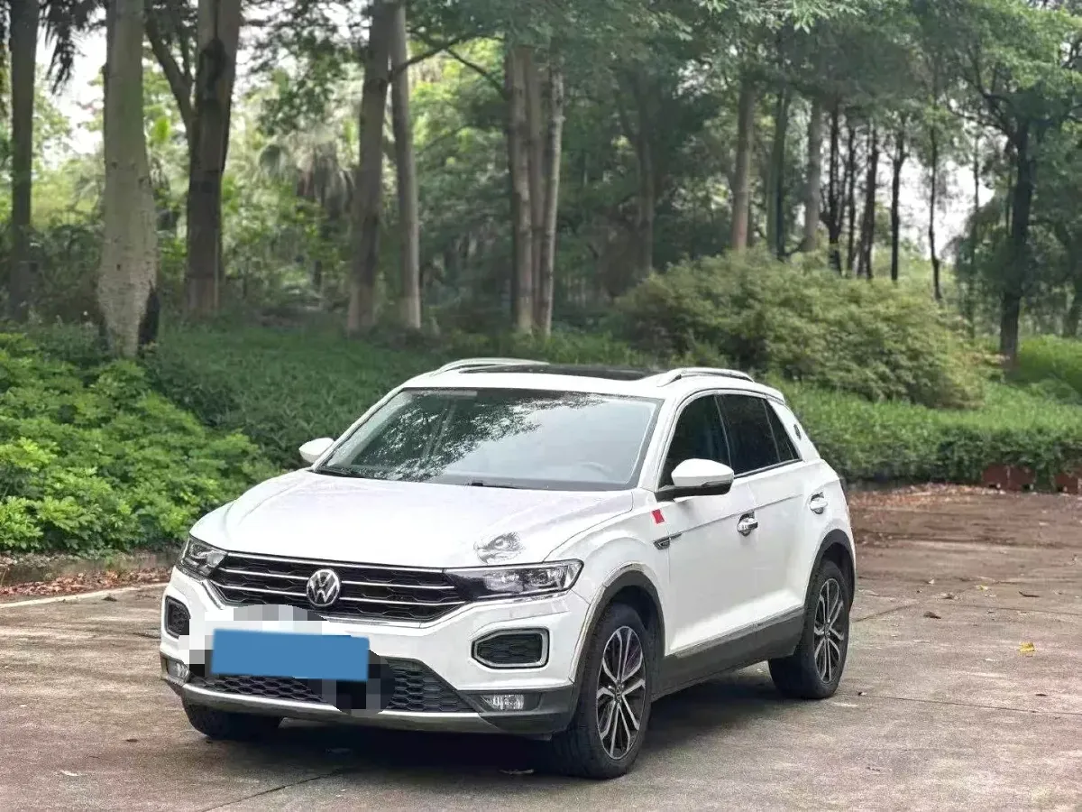 2020 Volkswagen T-Roc 1.4T 150HP L4 7DCT,autocango,china used car exporter,china ev exporter,chinese used car exporter,chinese used ev exporter