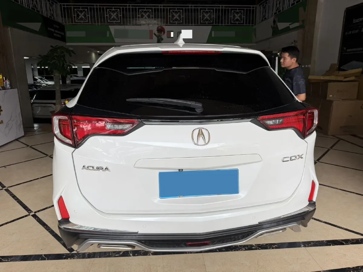2016 Acura CDX 1.5T 182HP L4 8DCT,autocango,china used car exporter,china ev exporter,chinese used car exporter,chinese used ev exporter