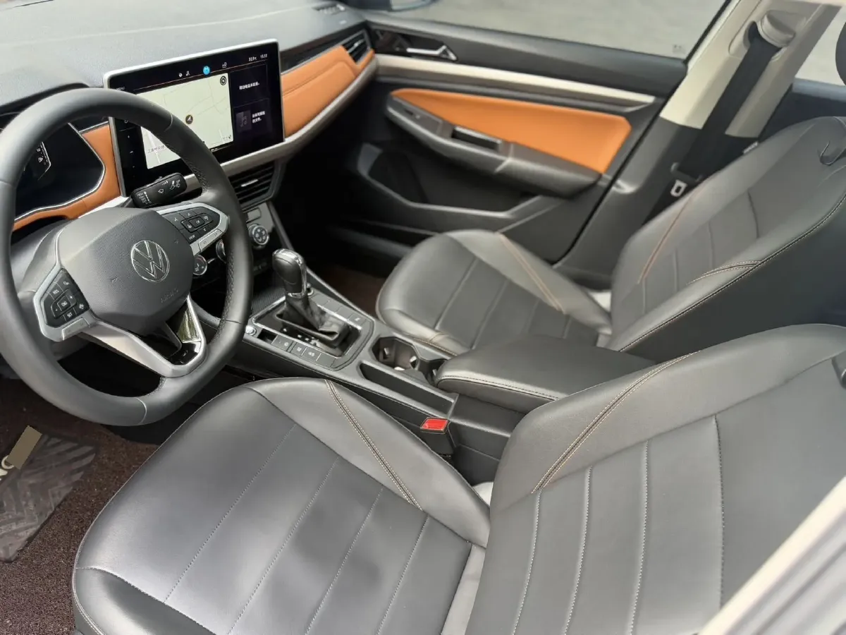 2023 Volkswagen Bora 1.2T 116HP L4 7DCT,autocango,china used car exporter,china ev exporter,chinese used car exporter,chinese used ev exporter