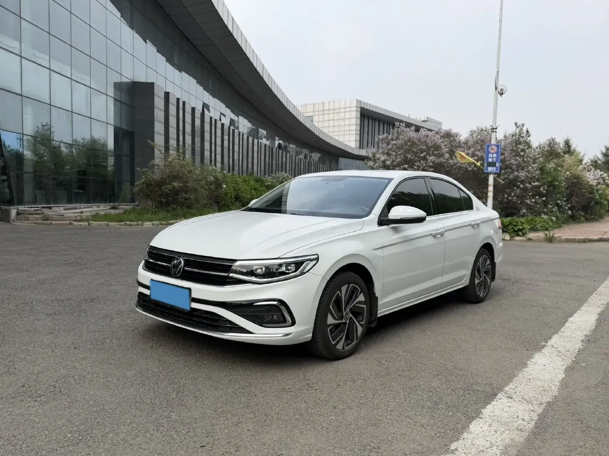 2023 Volkswagen Bora 1.2T 116HP L4 7DCT,autocango,china used car exporter,china ev exporter,chinese used car exporter,chinese used ev exporter