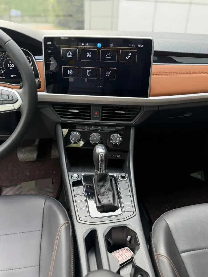 2023 Volkswagen Bora 1.2T 116HP L4 7DCT,autocango,china used car exporter,china ev exporter,chinese used car exporter,chinese used ev exporter