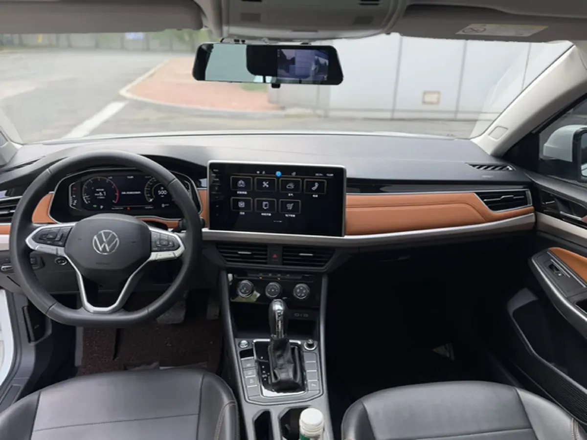 2023 Volkswagen Bora 1.2T 116HP L4 7DCT,autocango,china used car exporter,china ev exporter,chinese used car exporter,chinese used ev exporter
