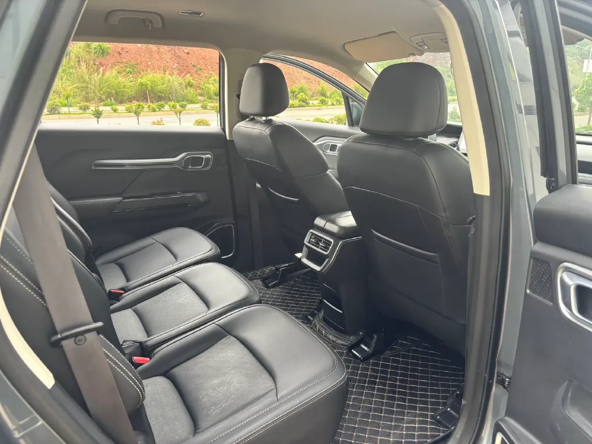 2020 Geely Okavango 1.8T 184HP L4 6AT,autocango,china used car exporter,china ev exporter,chinese used car exporter,chinese used ev exporter