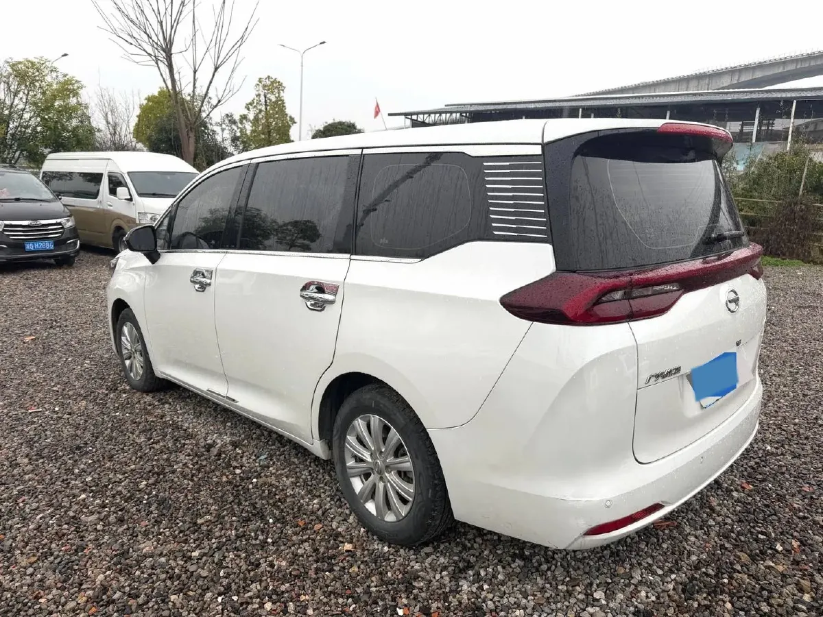 2021 GAC Trumpchi M6 1.5T 169HP L4 7DCT,autocango,china used car exporter,china ev exporter,chinese used car exporter,chinese used ev exporter