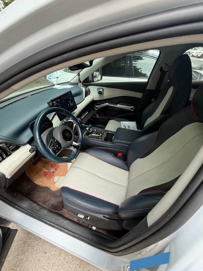 2022 Roewe RX5 MAX 1.5T 181HP L4 6AT,autocango,china used car exporter,china ev exporter,chinese used car exporter,chinese used ev exporter