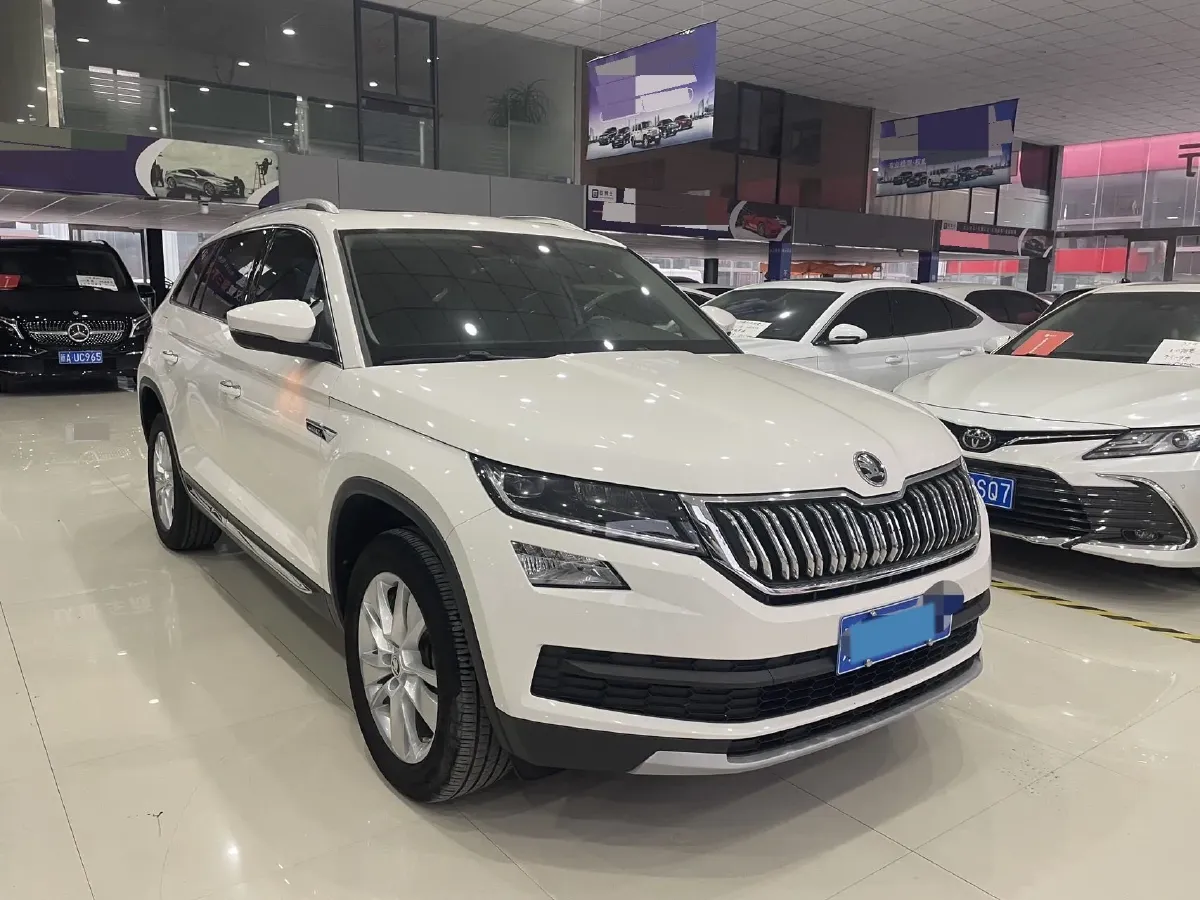 2018 Skoda Kodiak 2.0T 186HP L4 7DCT,autocango,china used car exporter,china ev exporter,chinese used car exporter,chinese used ev exporter