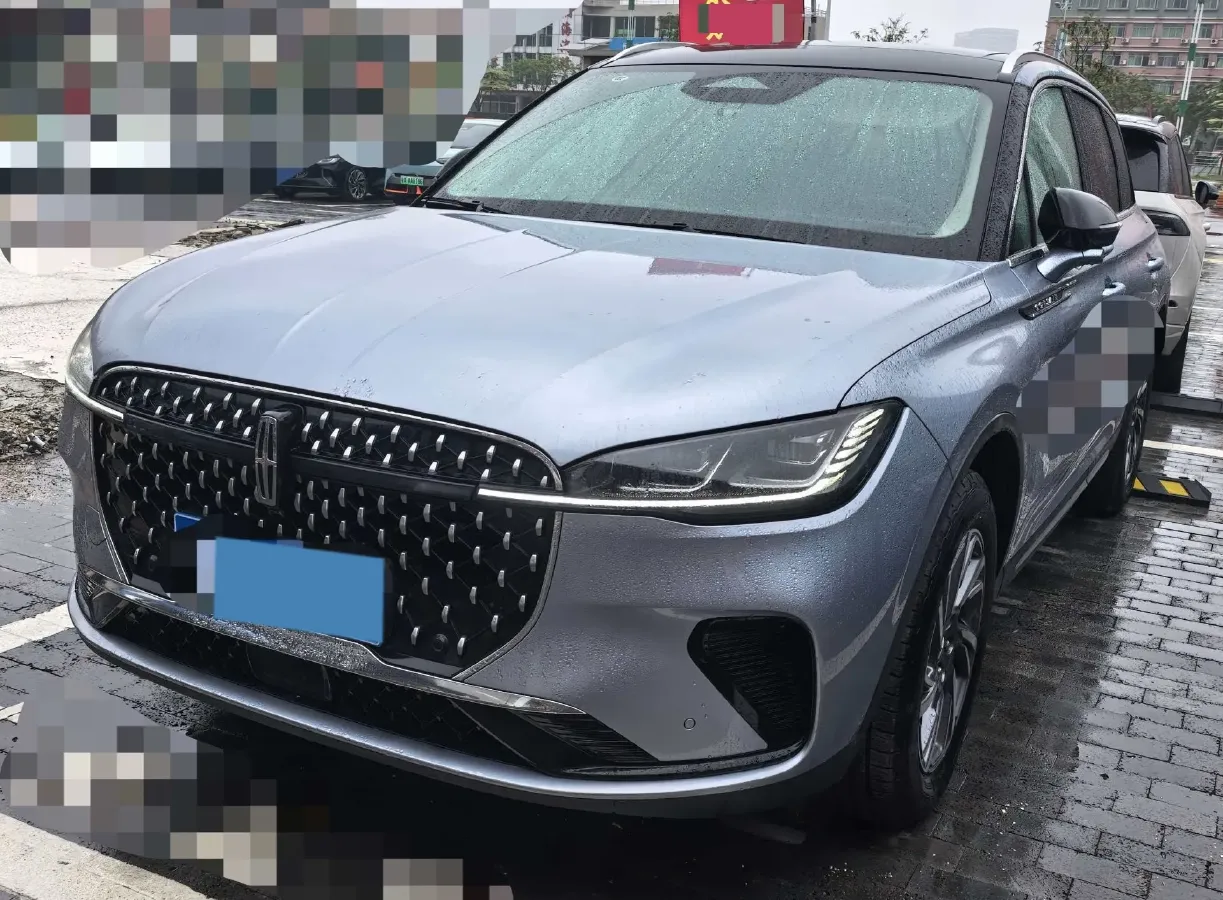 2024 Lincoln Corsair 2.0T 261HP L4 8AT,autocango,china used car exporter,china ev exporter,chinese used car exporter,chinese used ev exporter
