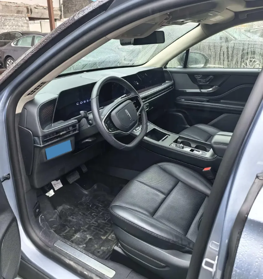 2024 Lincoln Corsair 2.0T 261HP L4 8AT,autocango,china used car exporter,china ev exporter,chinese used car exporter,chinese used ev exporter