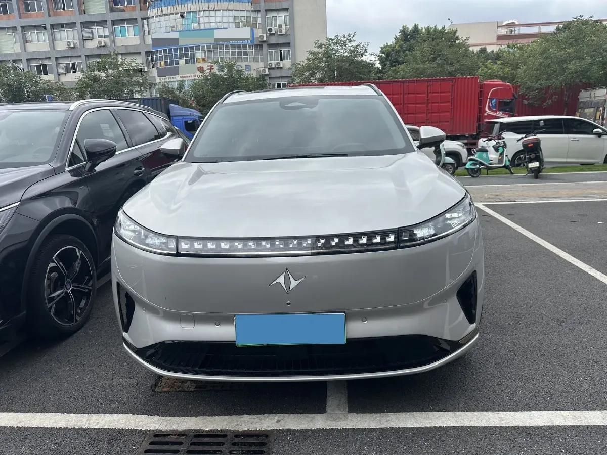 2025 DongFeng eπ eπ008 1.5T 147HP L4 REEV 34.32KWH,autocango,china used car exporter,china ev exporter,chinese used car exporter,chinese used ev exporter