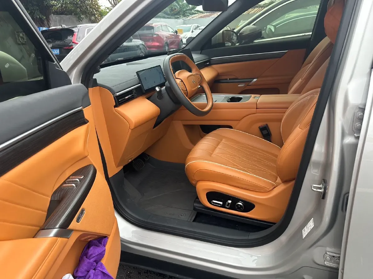2025 DongFeng eπ eπ008 1.5T 147HP L4 REEV 34.32KWH,autocango,china used car exporter,china ev exporter,chinese used car exporter,chinese used ev exporter
