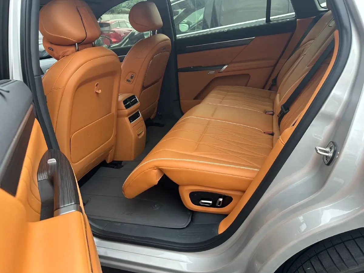 2025 DongFeng eπ eπ008 1.5T 147HP L4 REEV 34.32KWH,autocango,china used car exporter,china ev exporter,chinese used car exporter,chinese used ev exporter