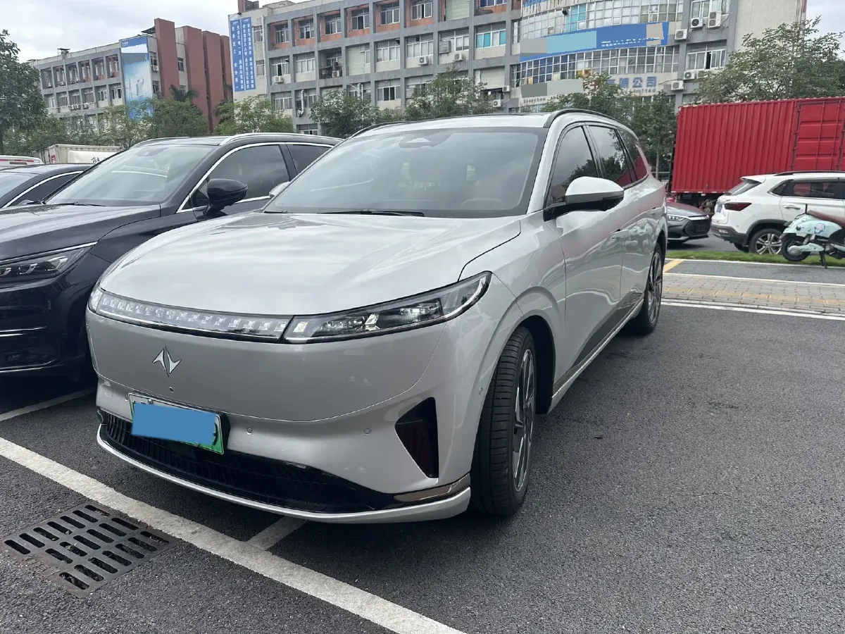 2025 DongFeng eπ eπ008 1.5T 147HP L4 REEV 34.32KWH,autocango,china used car exporter,china ev exporter,chinese used car exporter,chinese used ev exporter