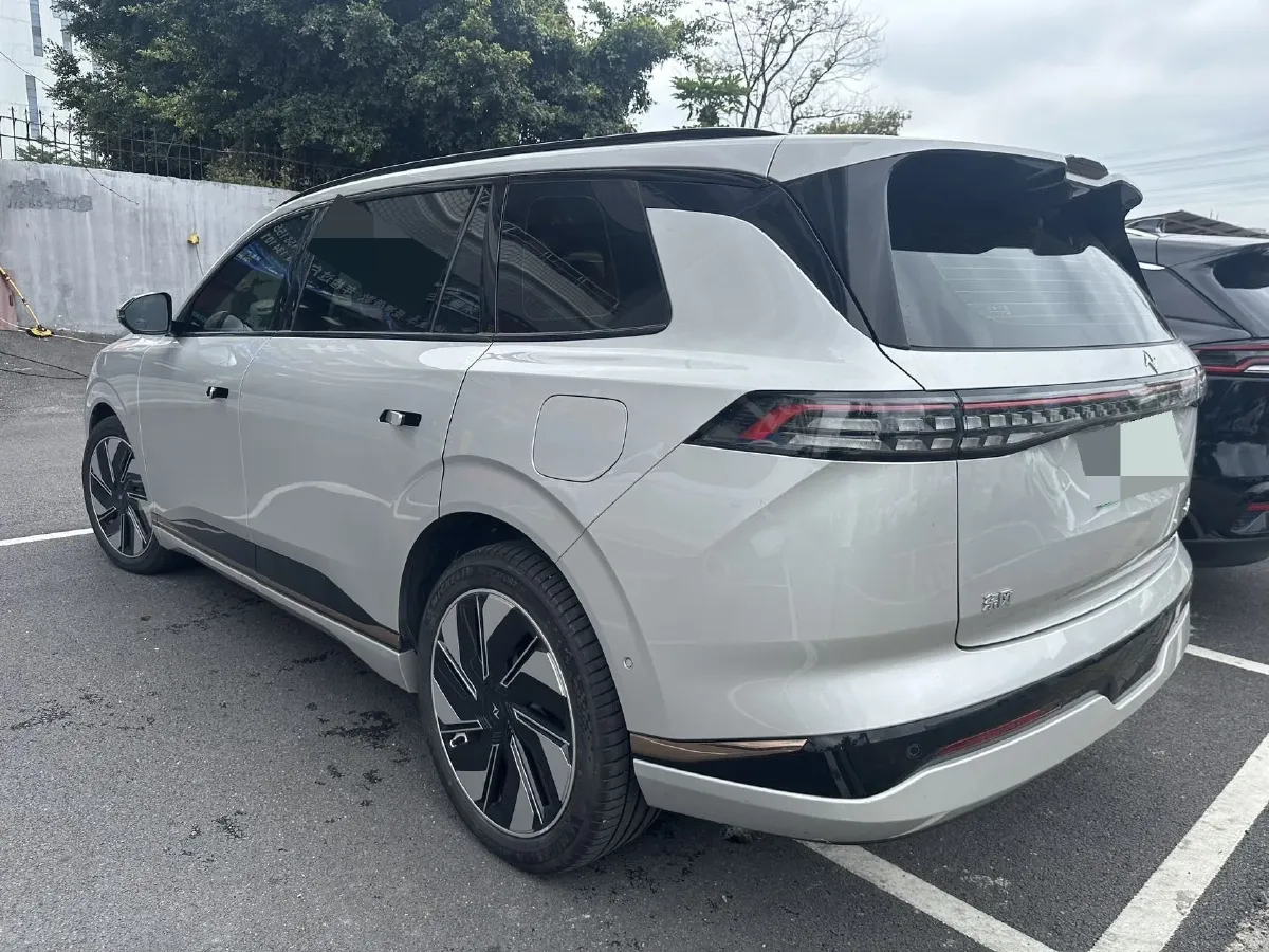 2025 DongFeng eπ eπ008 1.5T 147HP L4 REEV 34.32KWH,autocango,china used car exporter,china ev exporter,chinese used car exporter,chinese used ev exporter