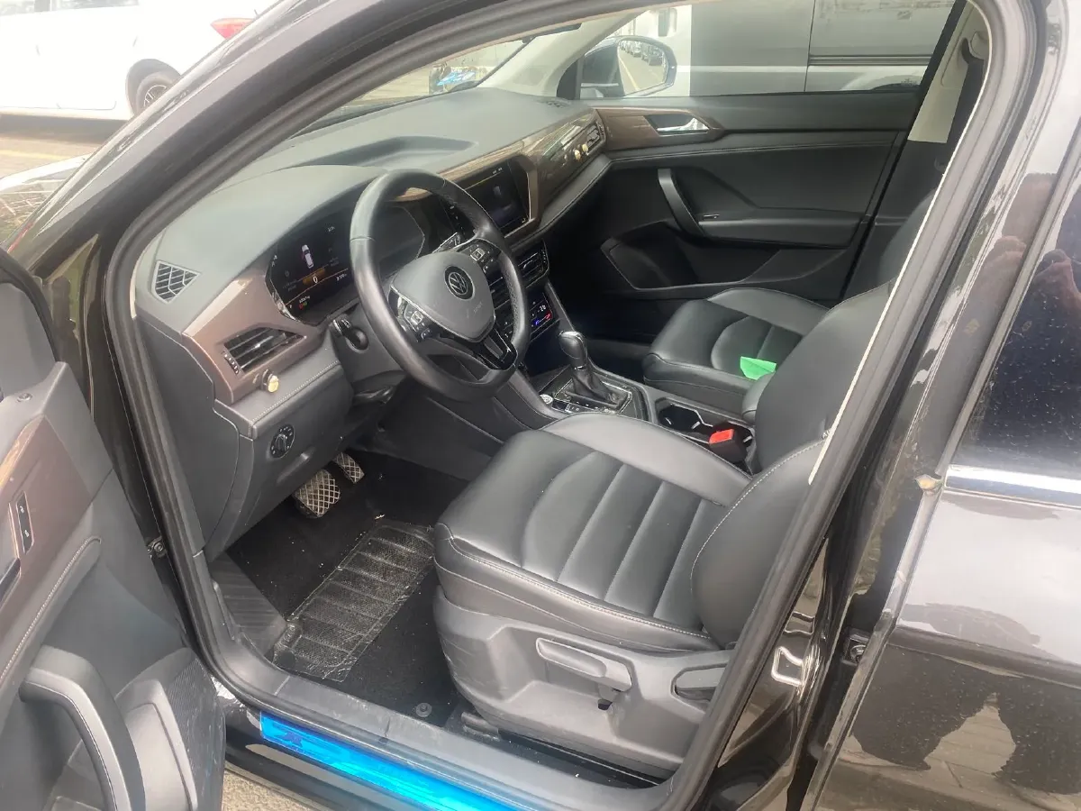 2022 Ford Transit 2.0T 202HP L4 6AT,autocango,china used car exporter,china ev exporter,chinese used car exporter,chinese used ev exporter