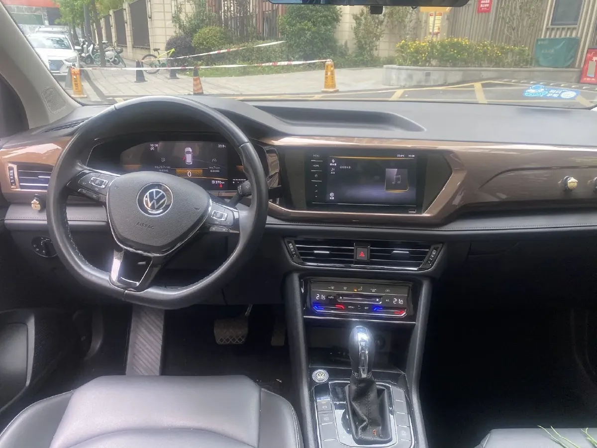 2022 Ford Transit 2.0T 202HP L4 6AT,autocango,china used car exporter,china ev exporter,chinese used car exporter,chinese used ev exporter