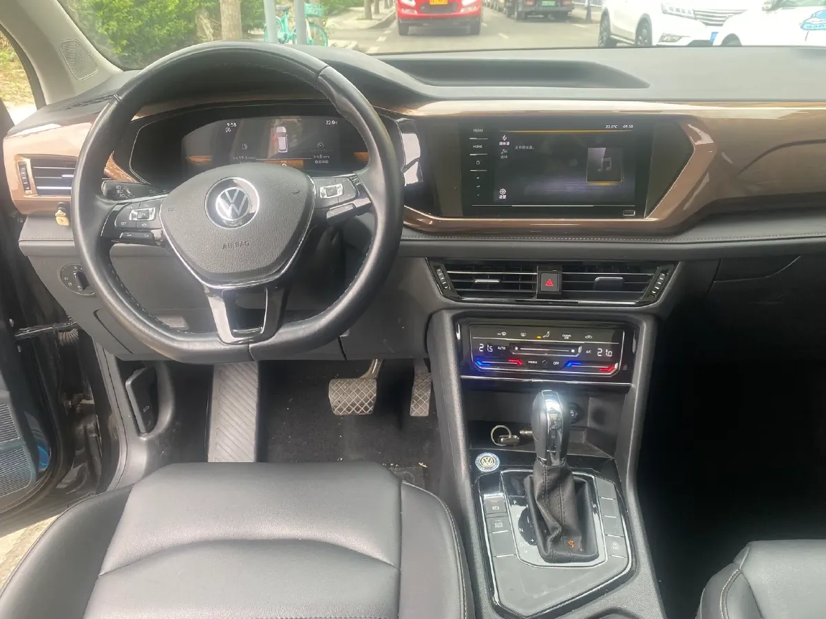 2022 Ford Transit 2.0T 202HP L4 6AT,autocango,china used car exporter,china ev exporter,chinese used car exporter,chinese used ev exporter