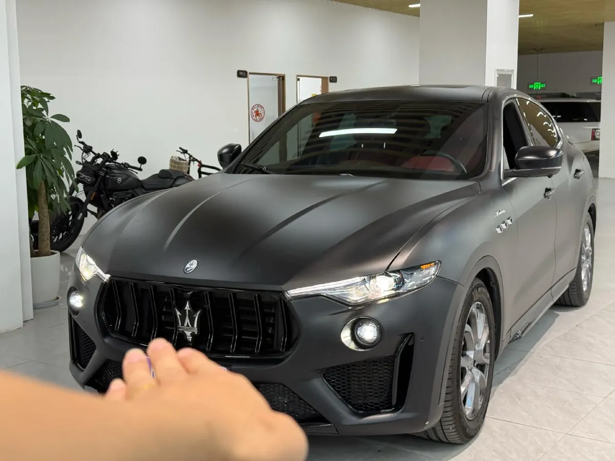 2021 Maserati Levante 3.0T 350HP V6 8AT,autocango,china used car exporter,china ev exporter,chinese used car exporter,chinese used ev exporter