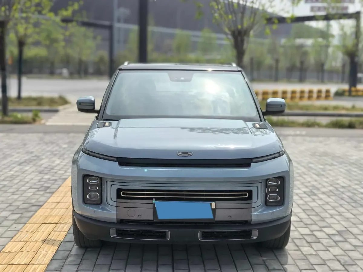 2020 Geely ICON 1.5T 177HP L3 7DCT,autocango,china used car exporter,china ev exporter,chinese used car exporter,chinese used ev exporter