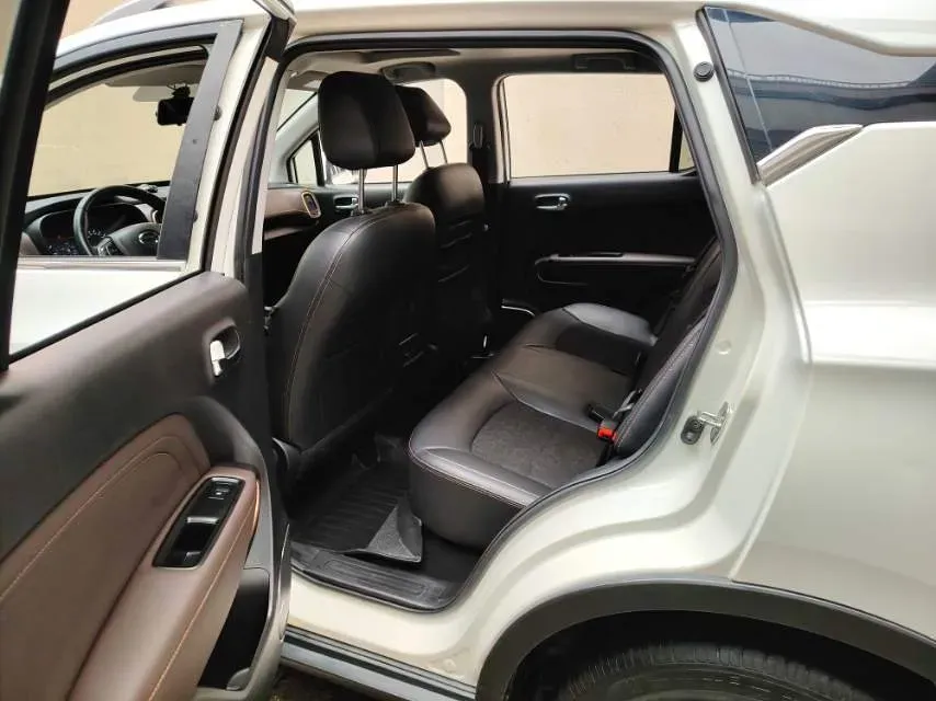 2019 GAC Trumpchi GS3 1.5T 163HP L3 7DCT,autocango,china used car exporter,china ev exporter,chinese used car exporter,chinese used ev exporter