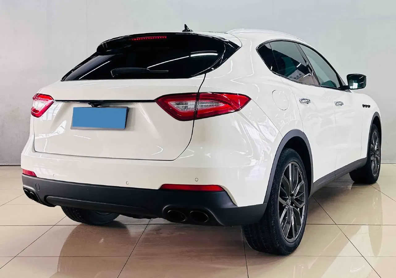 2018 Jaguar XJ 3.0T 340HP V6 8AT,autocango,china used car exporter,china ev exporter,chinese used car exporter,chinese used ev exporter