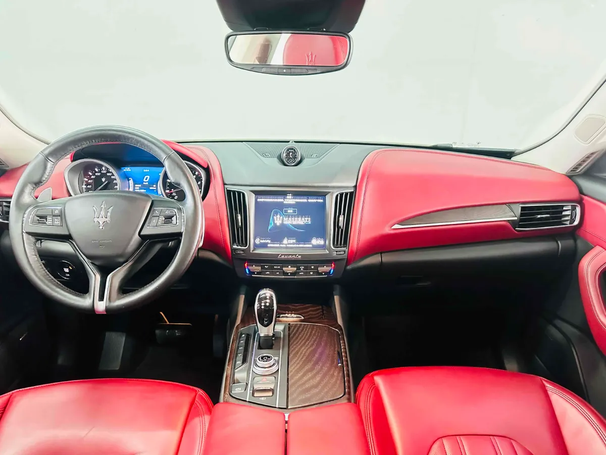 2018 Jaguar XJ 3.0T 340HP V6 8AT,autocango,china used car exporter,china ev exporter,chinese used car exporter,chinese used ev exporter