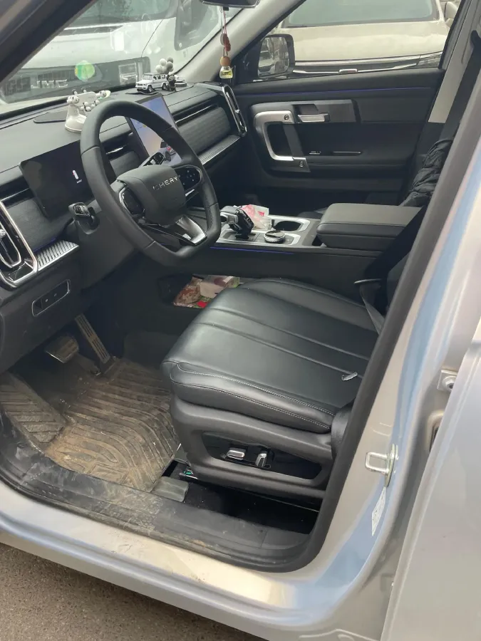 2023 Chery Exploration 06 1.6T 197HP L4 7DCT,autocango,china used car exporter,china ev exporter,chinese used car exporter,chinese used ev exporter