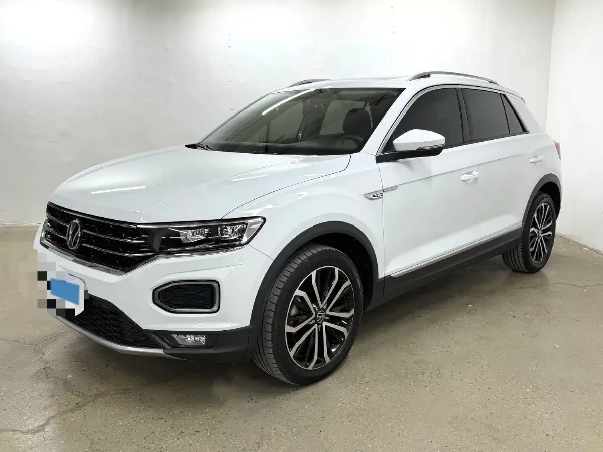 2021 Volkswagen T-Roc 1.4T 150HP L4 7DCT,autocango,china used car exporter,china ev exporter,chinese used car exporter,chinese used ev exporter