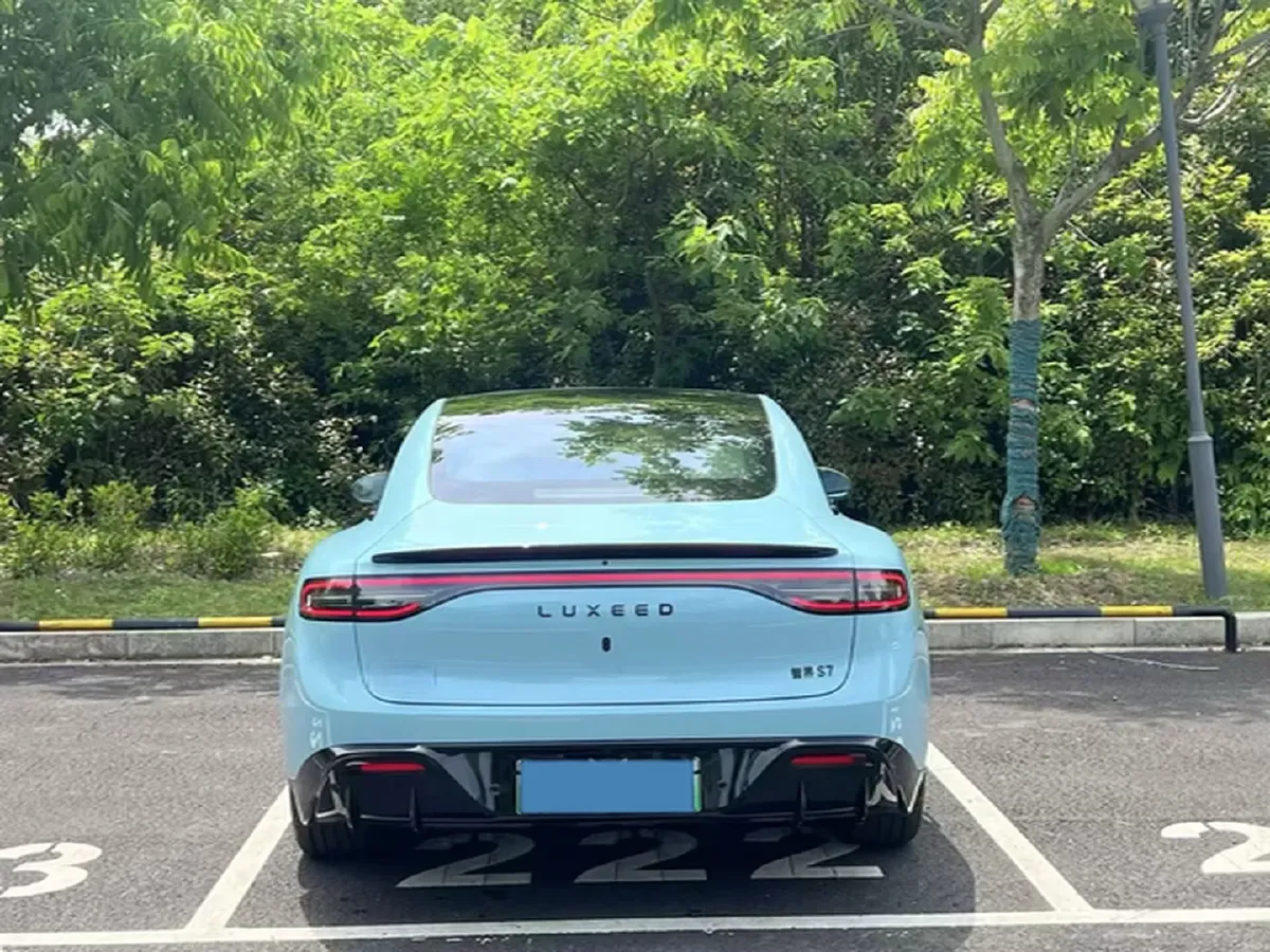 2026 Luxeed S7 BEV,autocango,china used car exporter,china ev exporter,chinese used car exporter,chinese used ev exporter