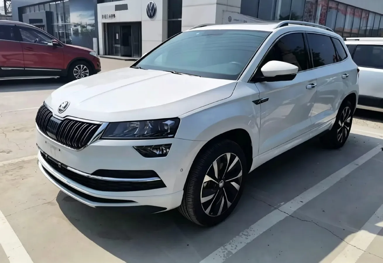 2024 Skoda Karoq 1.4T 150HP L4 7DCT,autocango,china used car exporter,china ev exporter,chinese used car exporter,chinese used ev exporter