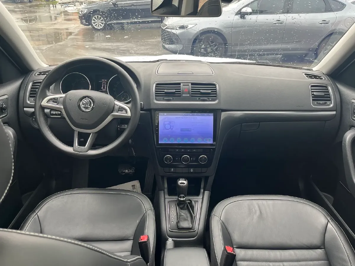 2017 Skoda Yeti 1.4T 150HP L4 7DCT,autocango,china used car exporter,china ev exporter,chinese used car exporter,chinese used ev exporter