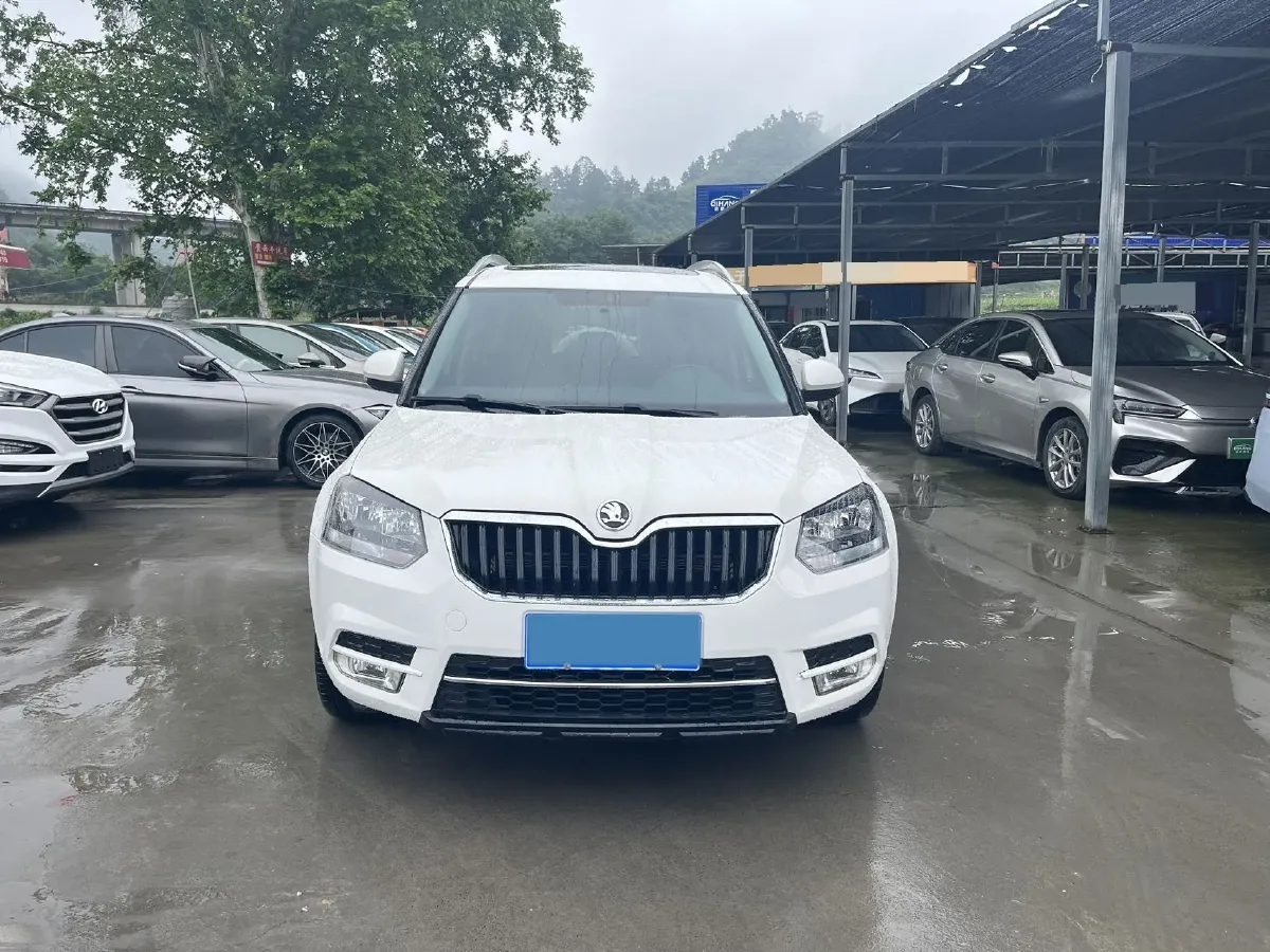 2017 Skoda Yeti 1.4T 150HP L4 7DCT,autocango,china used car exporter,china ev exporter,chinese used car exporter,chinese used ev exporter