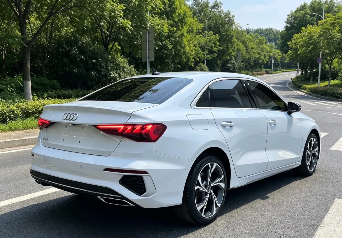 2023 Audi A3 1.4T 150HP L4 7DCT,autocango,china used car exporter,china ev exporter,chinese used car exporter,chinese used ev exporter