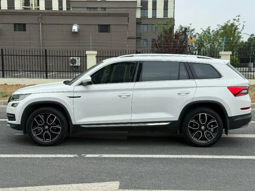 2019 Skoda Kodiak GT 2.0T 220HP L4 7DCT,autocango,china used car exporter,china ev exporter,chinese used car exporter,chinese used ev exporter