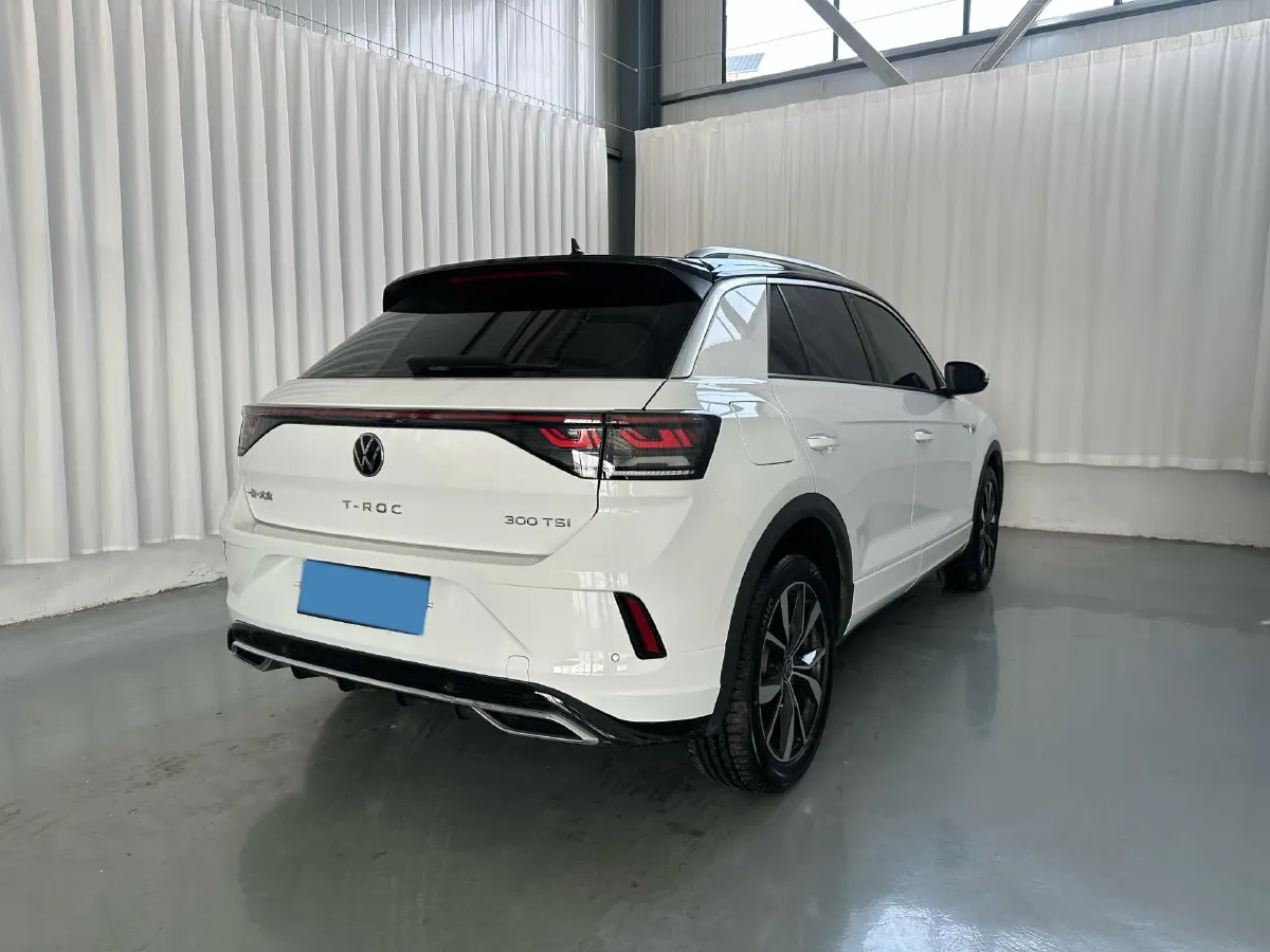 2024 Volkswagen T-Roc 1.5T 160HP L4 7DCT,autocango,china used car exporter,china ev exporter,chinese used car exporter,chinese used ev exporter