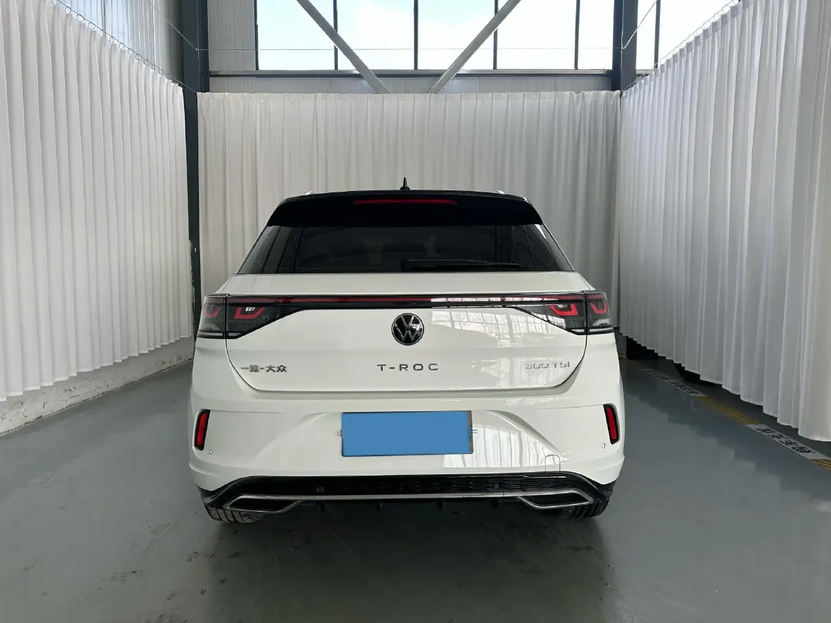 2024 Volkswagen T-Roc 1.5T 160HP L4 7DCT,autocango,china used car exporter,china ev exporter,chinese used car exporter,chinese used ev exporter