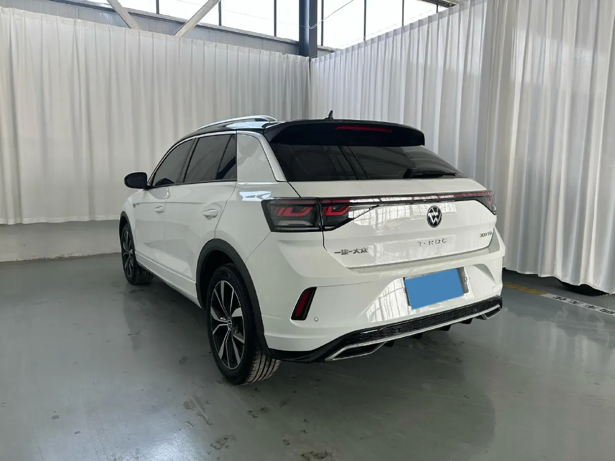 2024 Volkswagen T-Roc 1.5T 160HP L4 7DCT,autocango,china used car exporter,china ev exporter,chinese used car exporter,chinese used ev exporter
