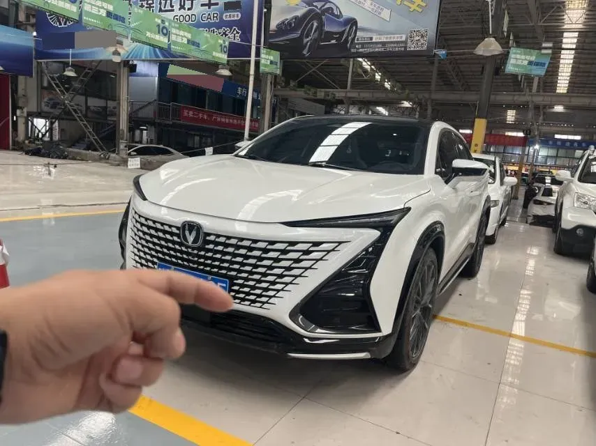 2023 ChangAn UNI-T 1.5T 188HP L4 7DCT,autocango,china used car exporter,china ev exporter,chinese used car exporter,chinese used ev exporter