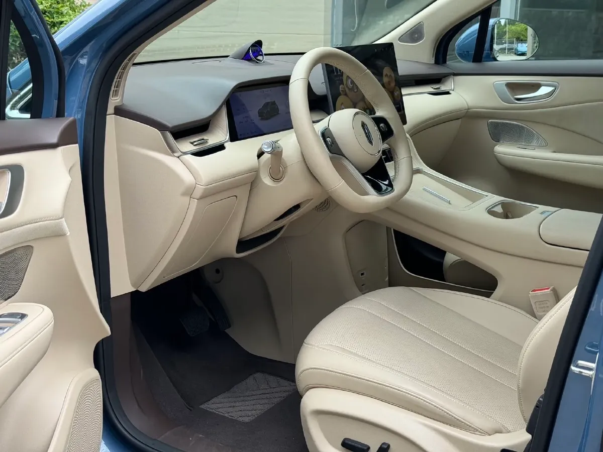 2025 HIMA Shangjie H5 BEV,autocango,china used car exporter,china ev exporter,chinese used car exporter,chinese used ev exporter