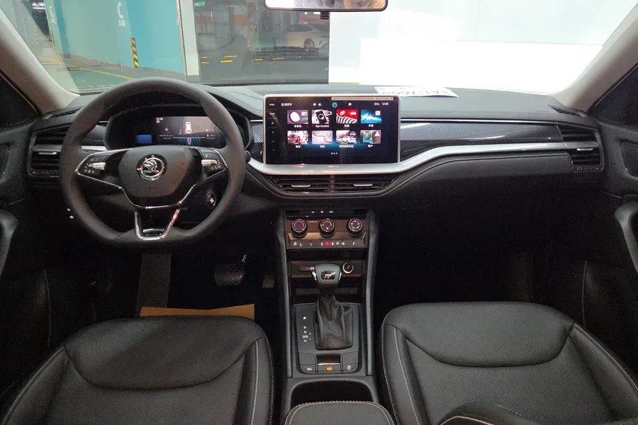 2024 Skoda Kodiak 2.0T 186HP L4 7DCT,autocango,china used car exporter,china ev exporter,chinese used car exporter,chinese used ev exporter