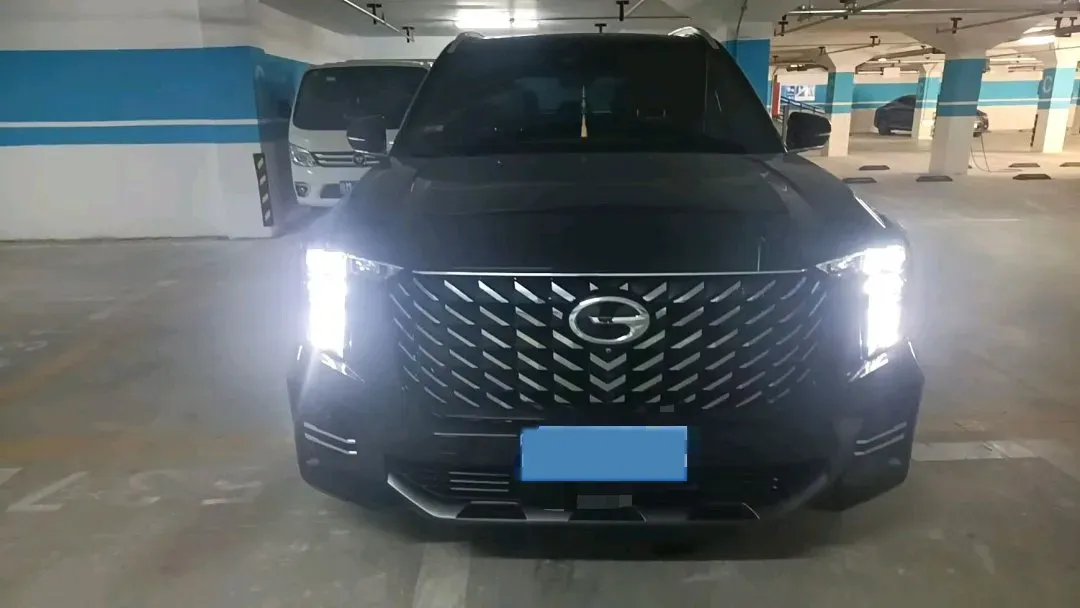 2022 GAC Trumpchi GS8 2.0T 252HP L4 8AT,autocango,china used car exporter,china ev exporter,chinese used car exporter,chinese used ev exporter