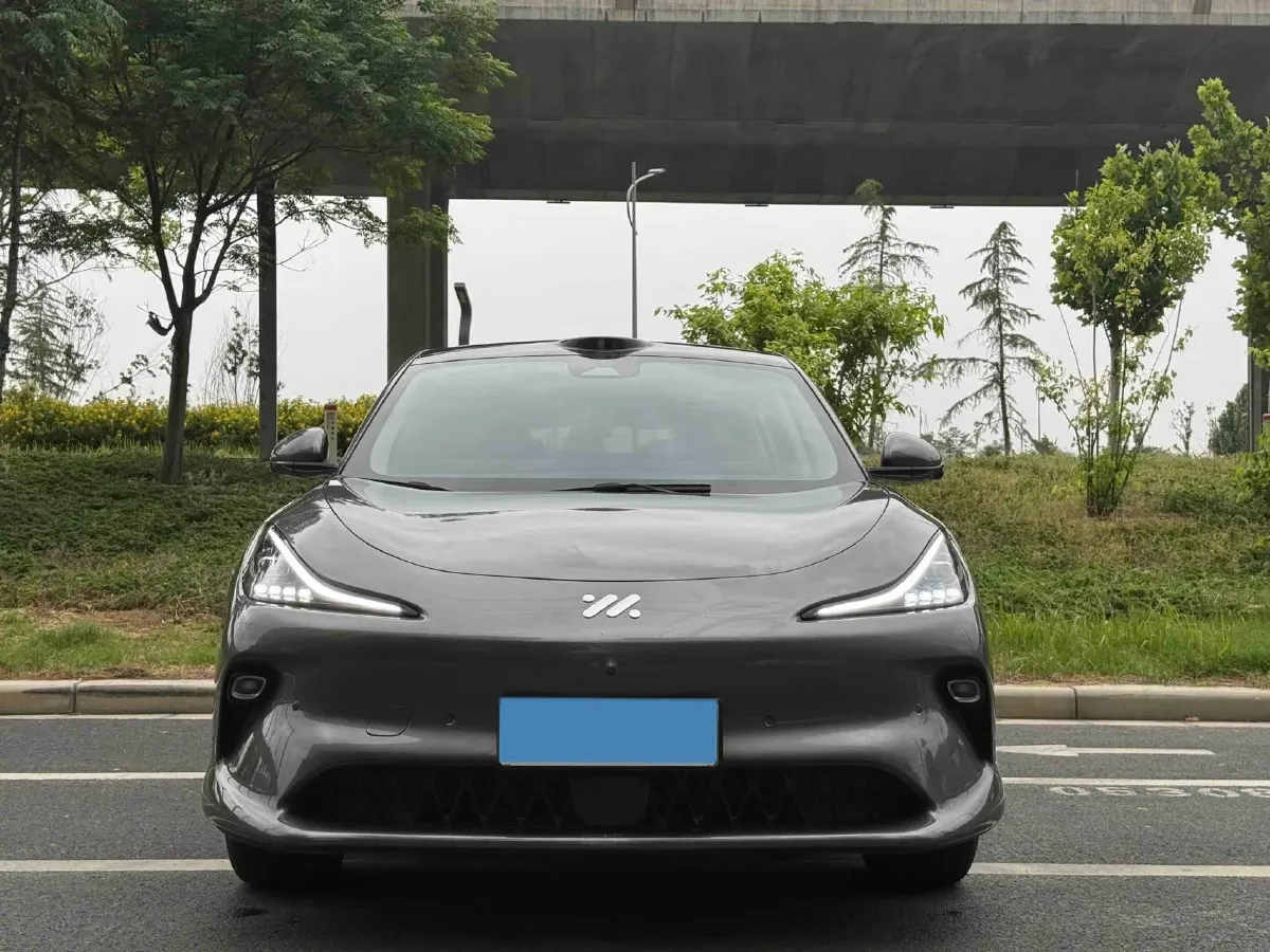 2025 IM LS6 BEV 83KWH,autocango,china used car exporter,china ev exporter,chinese used car exporter,chinese used ev exporter