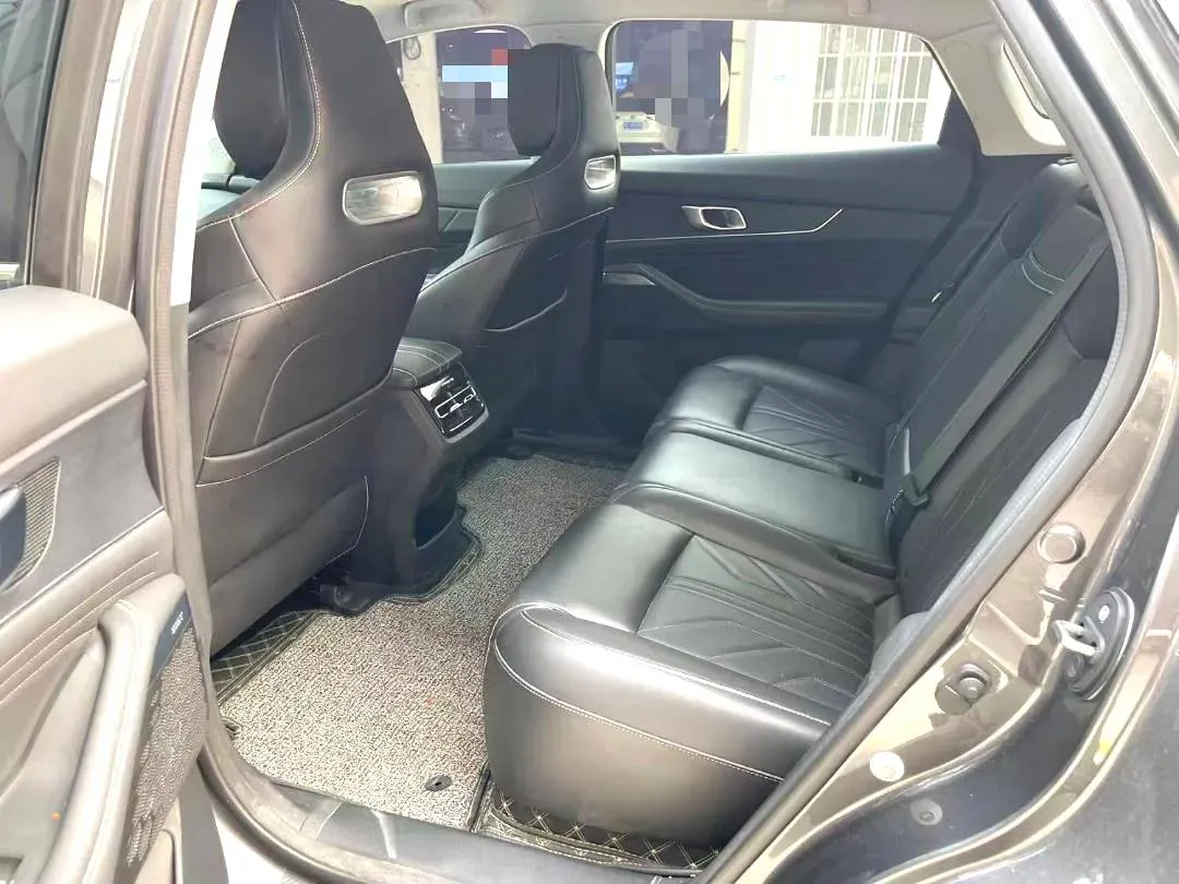 2021 ChangAn UNI-K 2.0T 233HP L4 8AT,autocango,china used car exporter,china ev exporter,chinese used car exporter,chinese used ev exporter