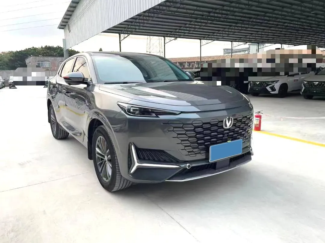 2021 ChangAn UNI-K 2.0T 233HP L4 8AT,autocango,china used car exporter,china ev exporter,chinese used car exporter,chinese used ev exporter